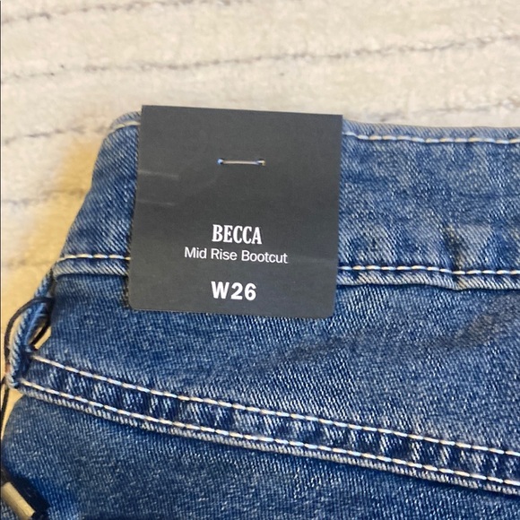 TRUE RELIGION.Classic Blue Women's Jeans - Picture 11 of 12